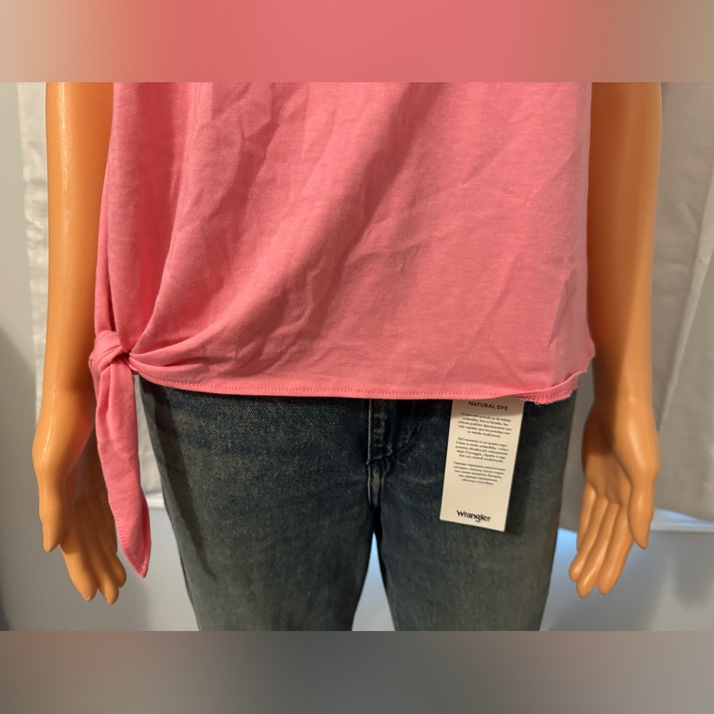 Cute Tommy Hilfiger size S pink knot front knot shoulder shirt NWT - Picture 3 of 8